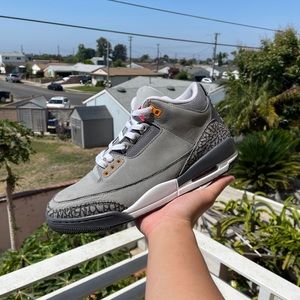 SOLD ✅✅ - Jordan 3 Retro Cool Grey - Size 9.5 GREAT CONDITION